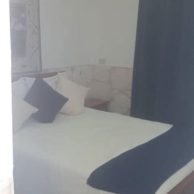 Casa independiente en Santa Fe Playa con garaje, Piscina amplio patio y demás comodidades - Img 126939666