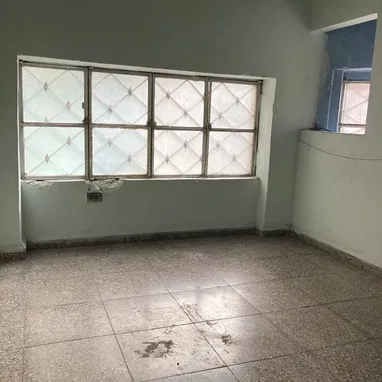 Se vende casa en Centro Habana, precio 10 mil USD. - 6/8
