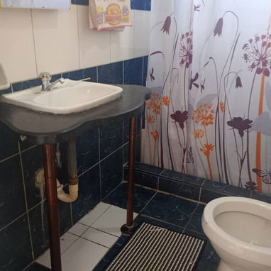 Alquilo casa plata baja, dos habitaciones y espacio para parqueo, en plaza,  pereció 350 usd, 78830211 - 10/10