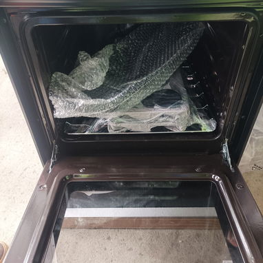 Vendo Cocina gas horno, Royal, 4 hornillas, 24", magneto, luz en el horno, tapa de cristal -mensajería gratis y garantía - Img 110921098