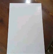 Cartulina Cromo de brillo, blanca,formato carta de 250g - Img 45955280