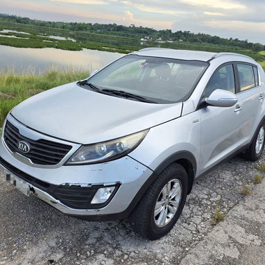 Kia Sportage 2013 Diésel 4x4 mecánico caja 6ta - 2/10