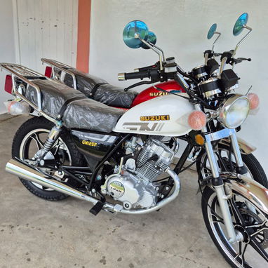 SUZUKI CON UNIDAD LIFAN 250CC. CAJA 5TA.  2 MIL USD   TODOS LOS COLORES  CONTACTAR AL 53311633 - 4/4