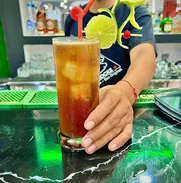 busco trabajo de bartender o dependiente - Img 50807496