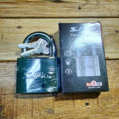 Candados clásicos y anticizalla para más seguridad - Img 121305486