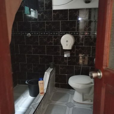 Vendo apartamento en la Habana Vieja a una cuadra de la calle obispo - Img 123287496