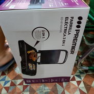 Parrilla electrica 3 en 1  marca premier nueva en su caja - Img 48740332