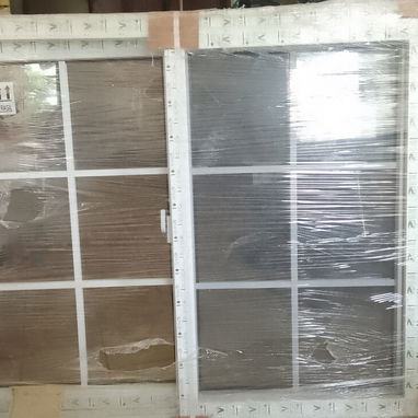 Ventana 120 x 100 de PVC con maya - 2/2