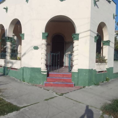 Casa en santos suarez Residencial,cerca de santa catalina - Img 122219958