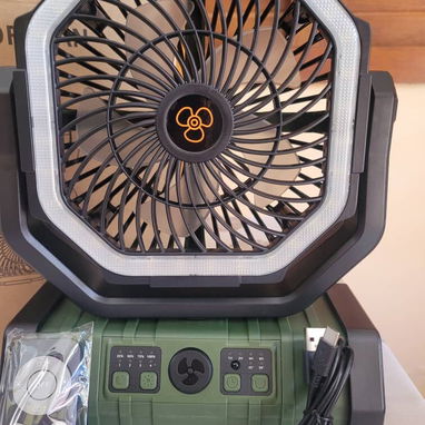 Ventilador recargable F6, 20000mAh. Función de PowerBank. Hasta 58 horas de uso por carga. Luz de 32 LED. - 5/9