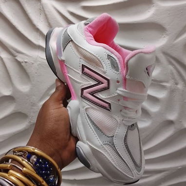 26500☝️ New balance 35 al 41 - 5/6