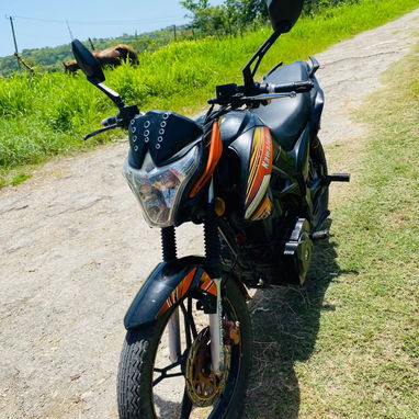 Moto Puma Kawasaki - Img 126034638