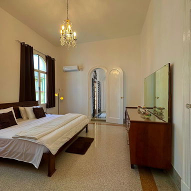 🏤⚡️Casa de lujo con piscina en renta con repaldo energetico en el Vedado/Alquiler de casa en La Habana/Accomoddation - Img 125765159