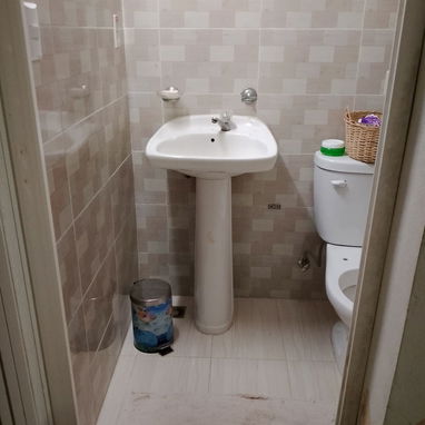 CASA de 3 HABITACIONES (Planta Baja) en La Habana Vieja 🏠✅ - Precio de Venta Ajustable - 4/10