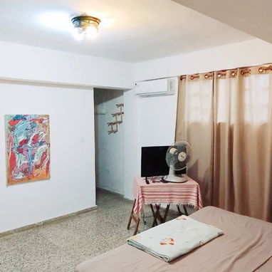 🌊 Renta Lineal De Casa En Santa Fé. 🛏️ Tiene 2 habitaciones.💡 Respaldo Energético. 📱 Reserva: +5355284821 - 5/10