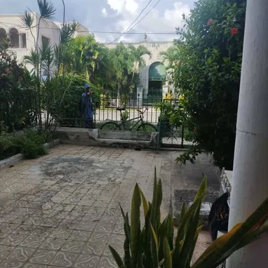 Se Venden estas 2 casas en el Vedado ( dos propiedades) - Img 125769215