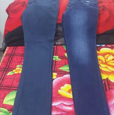 Blusas, pantalones pitusas y de vestir elastizados para mujeres, espejos aumento,, Reloj,perfumes ver fotos - Img 93567934