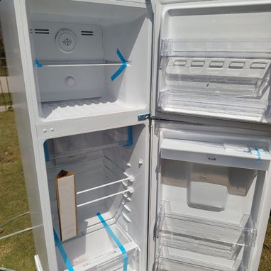 Refrigerador 11.7  pies  Premium dispensador de agua y de Congelación Seca Precio $600 USD Mensajería Incluida - 4/6