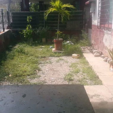 Se vende casa en el reparto martí al lado del casino deportivo - 3/7