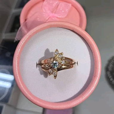 Prendas de oro , anillos , cadenas , relojes , manillas - 4/5