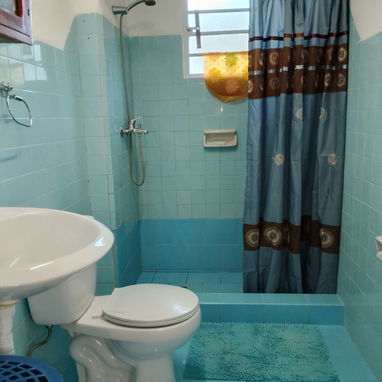 Venta de biplanta en alto en Nuevo Vedado , Reparto la Dionicia. Municipio Plaza - 7/7