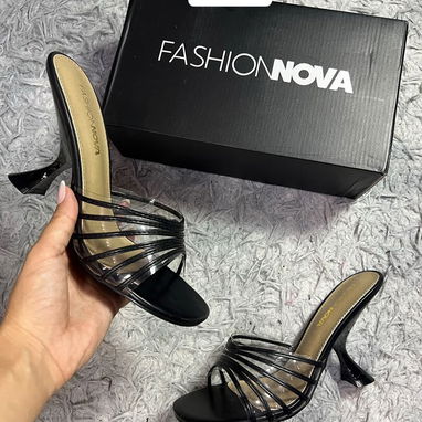 Tacones FashionNova 👠 - 5/5