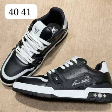Tenis , chancletas , zapatos - 6/10