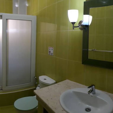 Apartamento Elizabet 1 o 2 hab. en vedado, en calle 10. Todos los detalles x whatssap 5295 9440 - Img 119552197