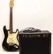 Vendo Guitarra Eléctrica con su amplificador 60W DJSOUND - Img 50433983