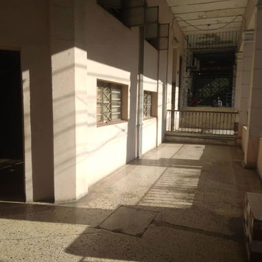 SE ALQUILA PORTAL PARA VENTAS - Img 124952328