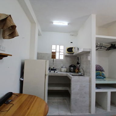 🏠✨ SE VENDE APARTAMENTO EN CENTRO HABANA – LISTO PARA VIVIR ✨🏠 📍 Ubicación: Centro Habana 🏢 Tercer piso - Img 124249996