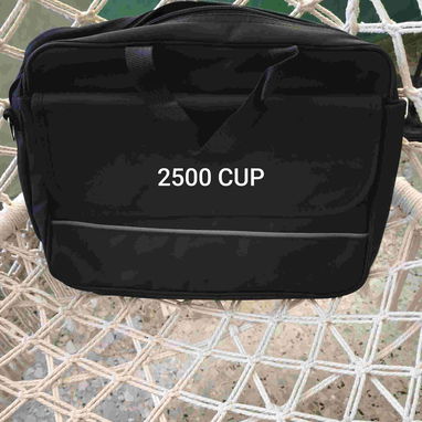 Maletines tipo portafolio y mochilas para documentos y laptop - Img 121747795