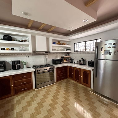 Se vende 2 propiedades en Moron - 3/10