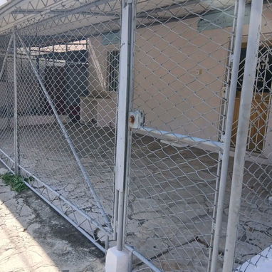 Venta de casa en Vedado c potencial de negocios - 2/10