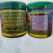 Árnica con Diclofenaco, Naproxeno y Lidocaína - Img 58430566