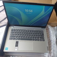 310USD Laptop Lenovo (✨️NUEVA EN CAJA 📦) - Img 57161576