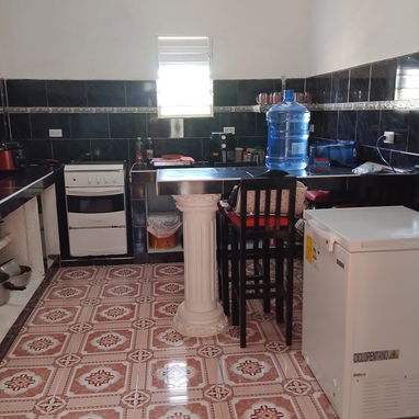 🏡 ¡EN VENTA CASA EN ZAMORA, MARIANAO! - 4/10