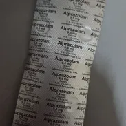 Alprazolan 0.5mg 10 tabletas vence 07/27 - Img 57474810