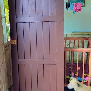 Puerta de madera de uso - 2/3