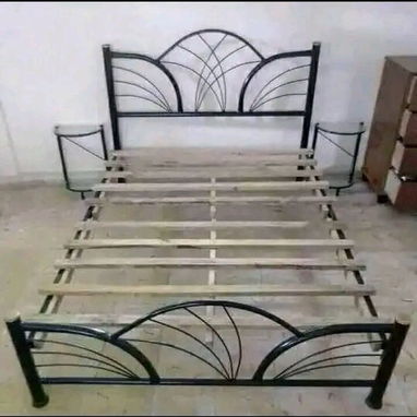 Camas de tubo y colchones listos para entregar hasta la puerta de su casa. - 9/10
