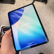 Tableta Apple iPad Pro de 11" M5 OLED Wi-Fi - 256 GB - Negro espacial (MDWK4LL/A) - Img 56224238