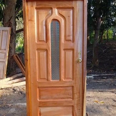 Puerta de madera de cedro - Img 123735735