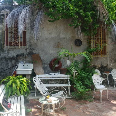 CASA EN VENTA EN LAWTON - 6/10