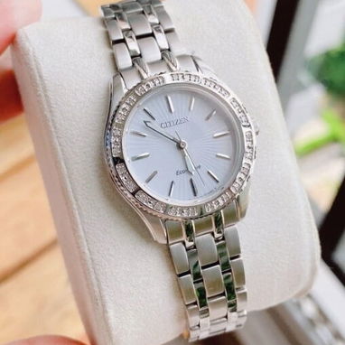 RELOJ CITIZEN ECODRIVE CARINA CON ESFERA BLANCA (EM0240-56A) DE MUJER , 29MM EN ACERO INOXIDABLE , A ESTRENAR  58049738 - Img 121626415