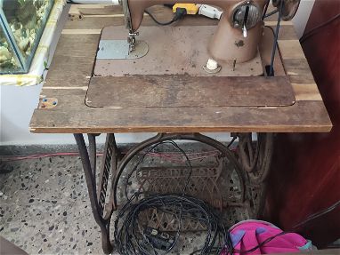 Máquina de coser - Img main-image-45659594