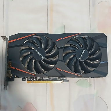 SE VENDE TARJETA GRÁFICA AMD RX 590 DE 8GB - Img 124095624