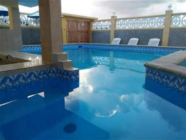 Casa disponible en la Playa! Con piscina para 10 personas.  Llama AK - Img 61051603
