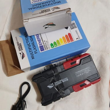 Linternas recargables con función power bank - Img 118942117