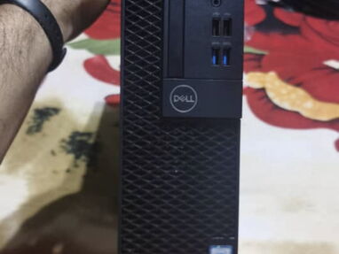 Vendo torre Dell completa, un i5 de 7ma generación, 8GB de ram - Img main-image