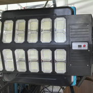 Lámpara para exteriores con panel solar - Img 55847980